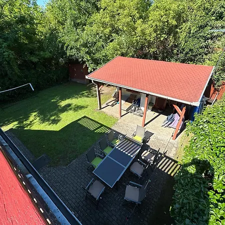 Family Apartment *